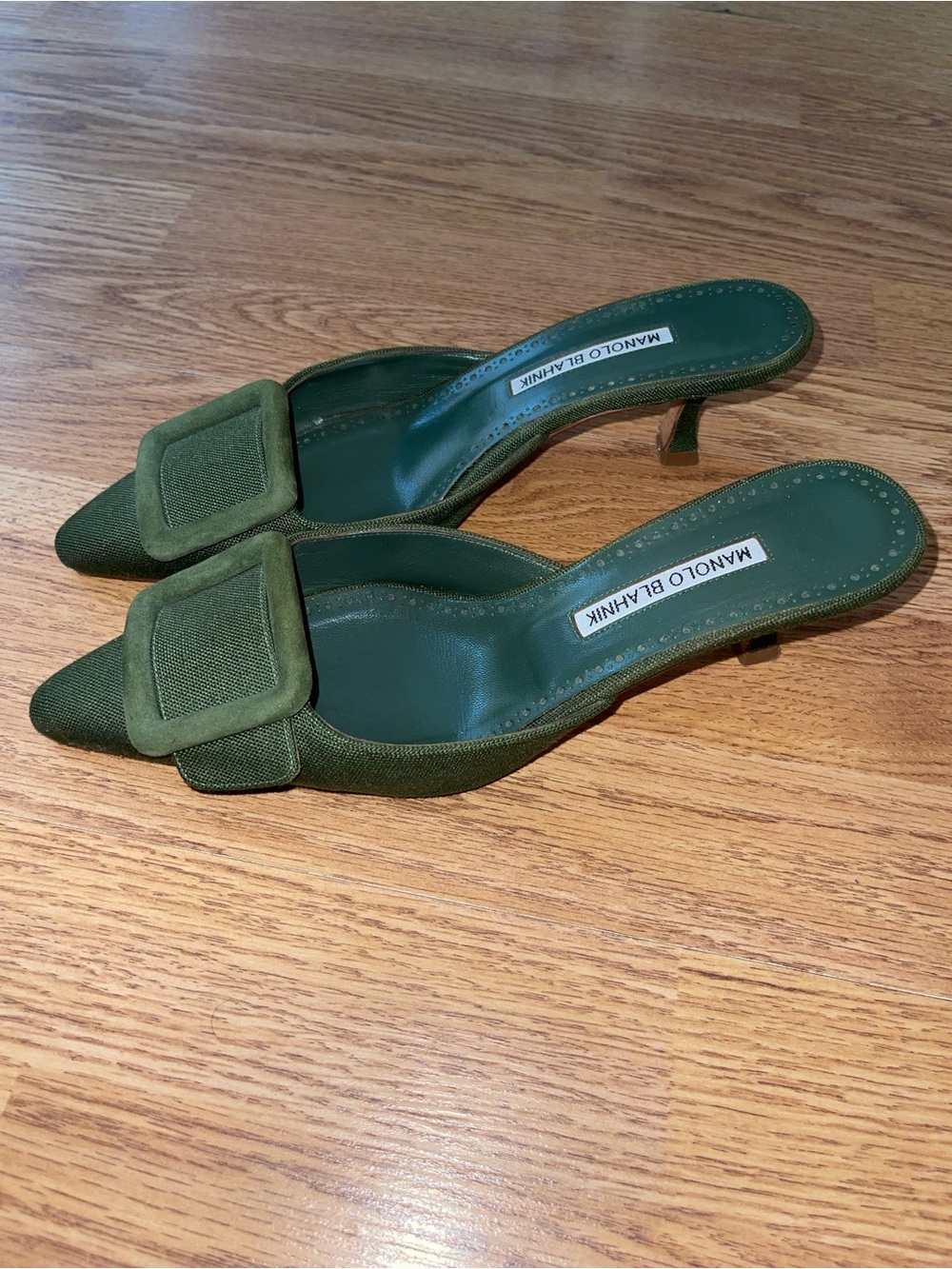 Manolo Blahnik Forest Green Square Buckle Pointed Toe Mules - Picture 5 of 6